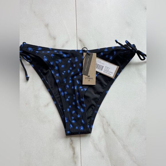 Nwt free people thrills ROMY STRING BIKINI BOTTOM black blue floral - Picture 3 of 6